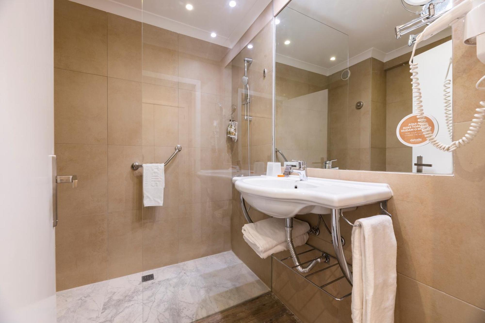 Klassieke Tweepersoonskamer met 1 Tweepersoonsbed of 2 Aparte Bedden en Balkon