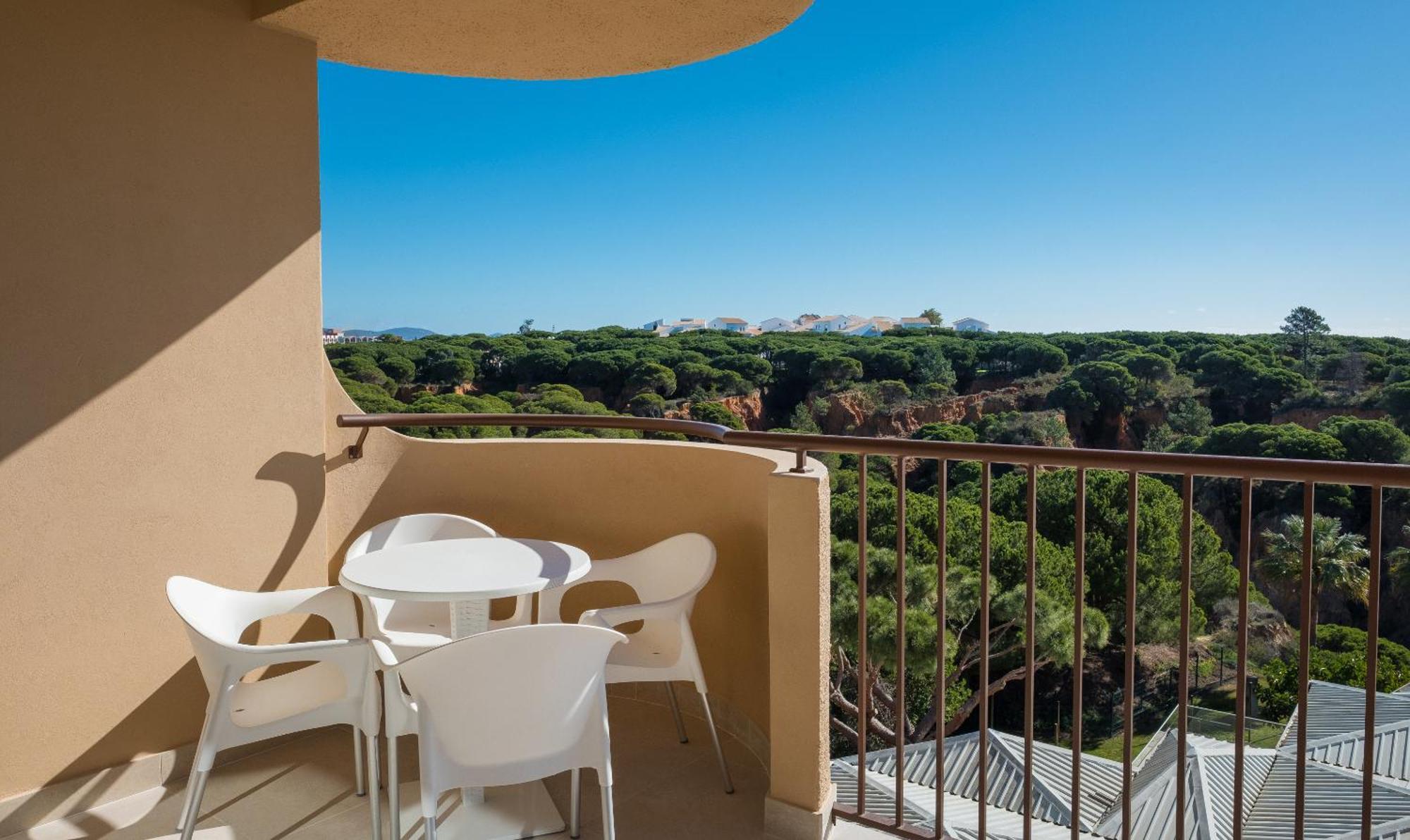 Apartamento Deluxe com 1 Quarto e Vista Lateral Mar