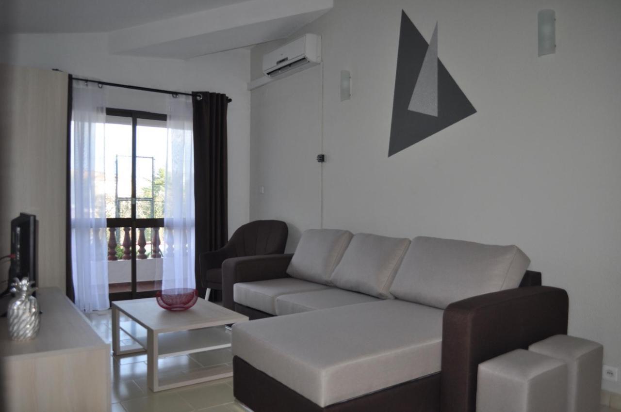 Apartment with Garden View,1589422678:JPEG