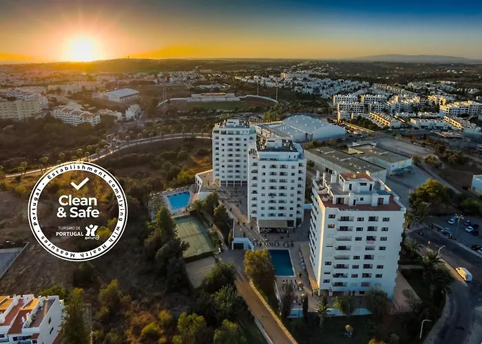 Janelas Do Mar Apartamentos Turisticos