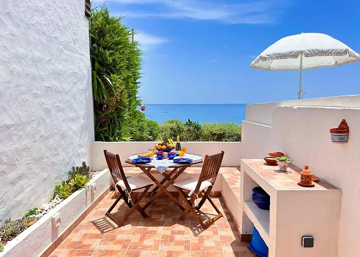 Charming Algarvianoceanfront Townhouse By Becherish